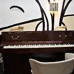 Du Temps Hotel