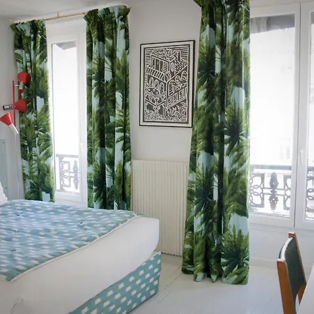 Du Temps Hotel 3*